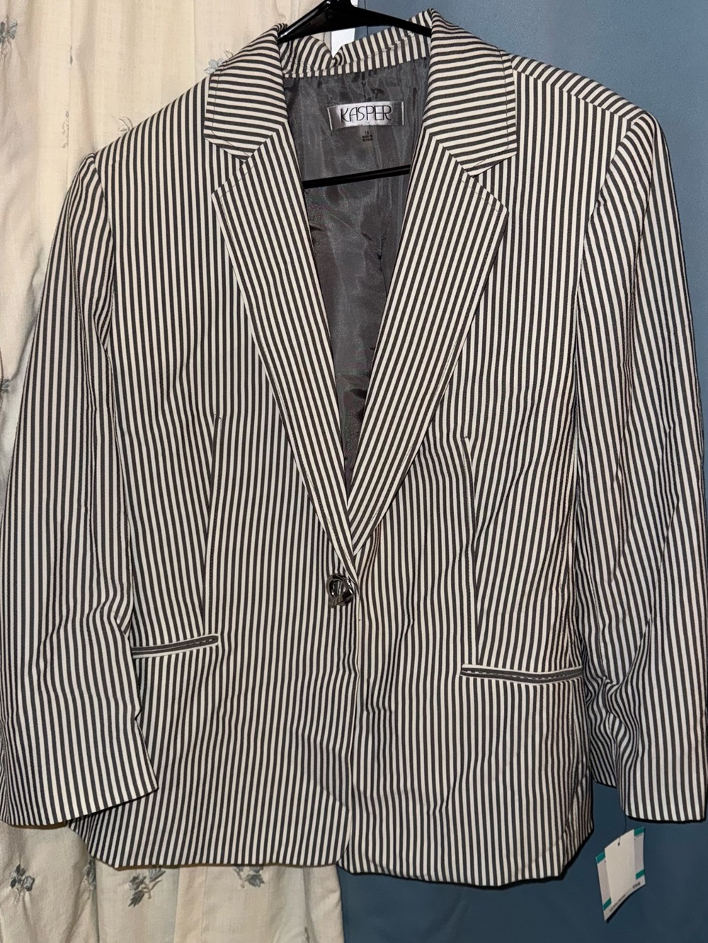 Kasper Black and White Pinstripe Women's Blazer